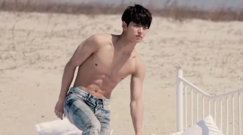洛洪伟-Hongseok