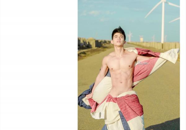 BlueManX---PhotoBook-01