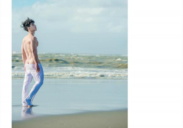 BlueManX---PhotoBook-01