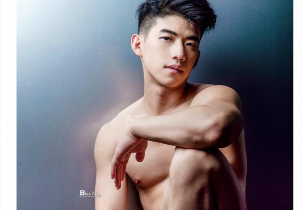 BlueManX---PhotoBook-01