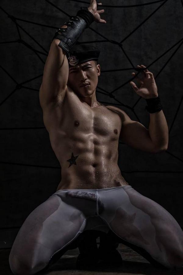 Body-Builder