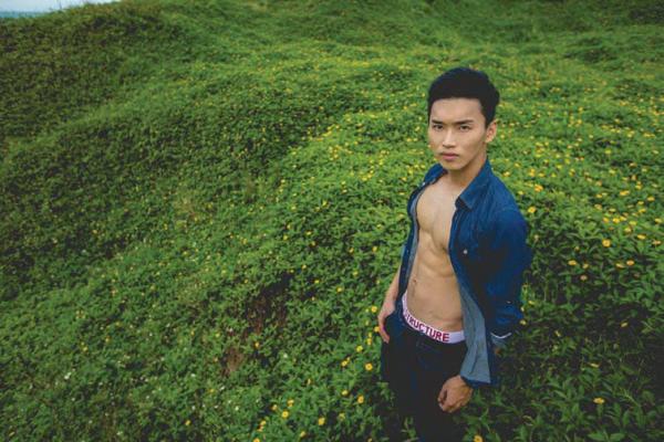 DNA-Blue-01-Andrew