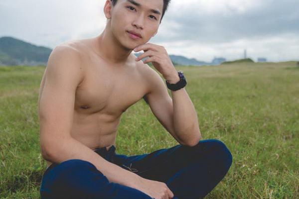 DNA-Blue-01-Andrew