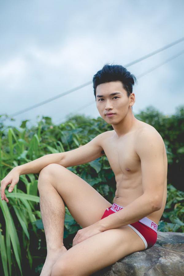 DNA-Blue-01-Andrew