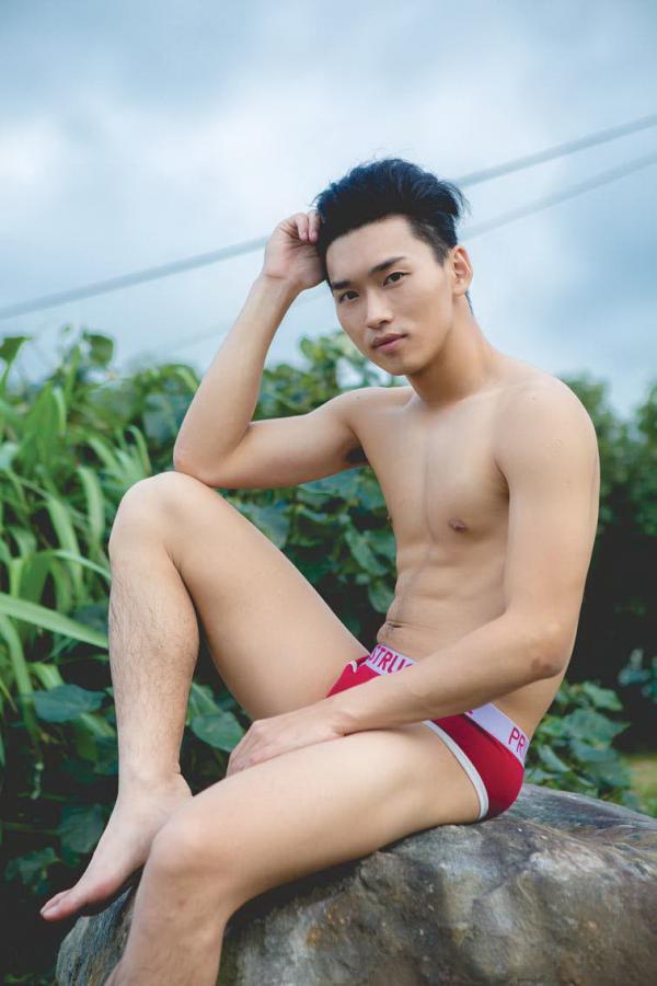 DNA-Blue-01-Andrew