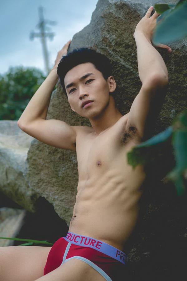 DNA-Blue-01-Andrew