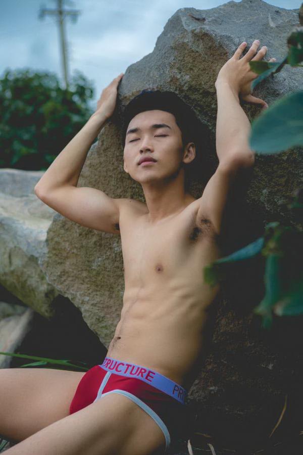DNA-Blue-01-Andrew