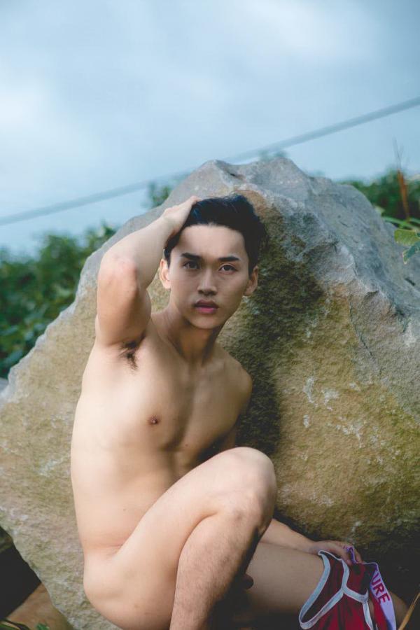 DNA-Blue-01-Andrew