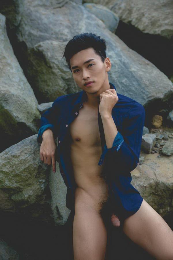 DNA-Blue-01-Andrew