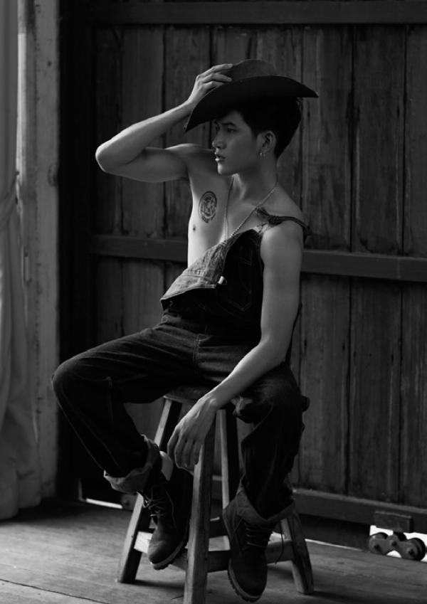 Folio-01--Phu-Thana