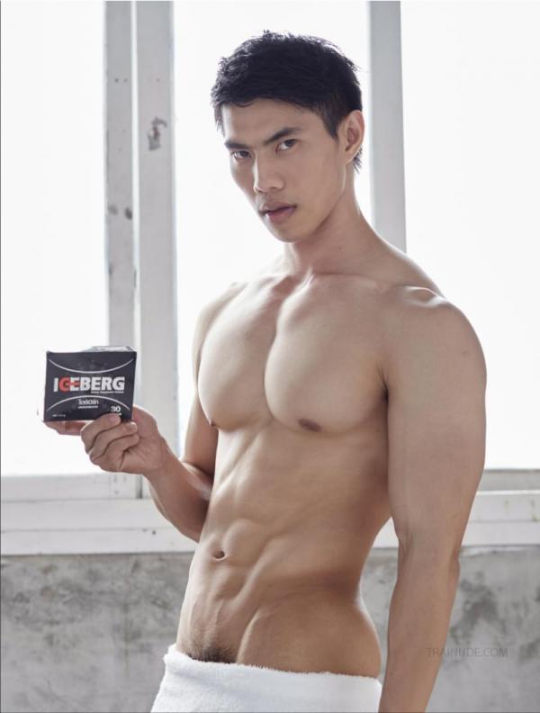 Freak-By-Iceberg-07