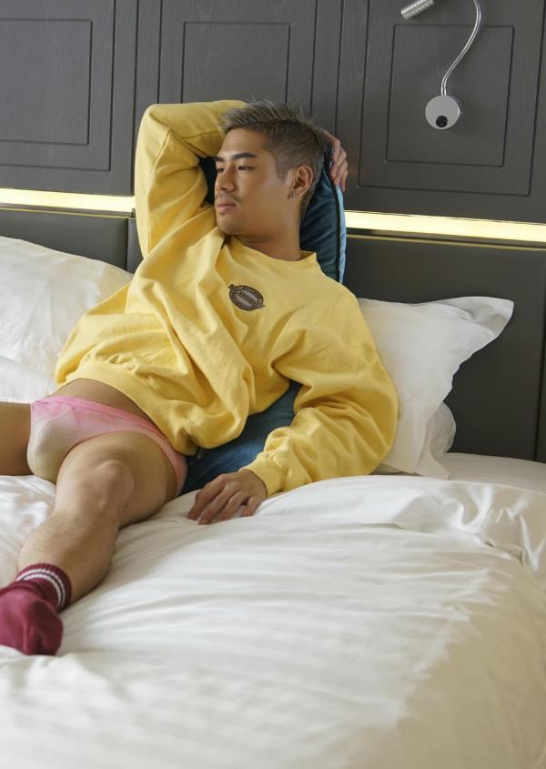 HOMME--Vol.-04