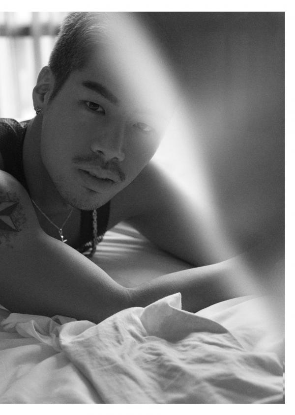 HOMME--Vol.-04