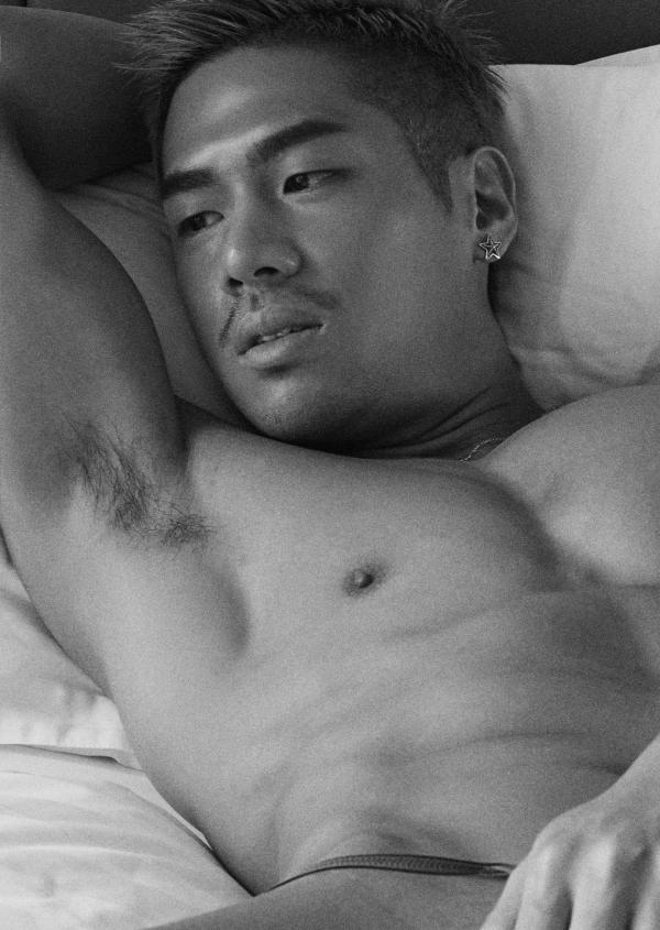 HOMME--Vol.-04