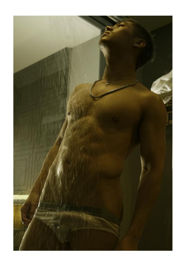 HOMME-04