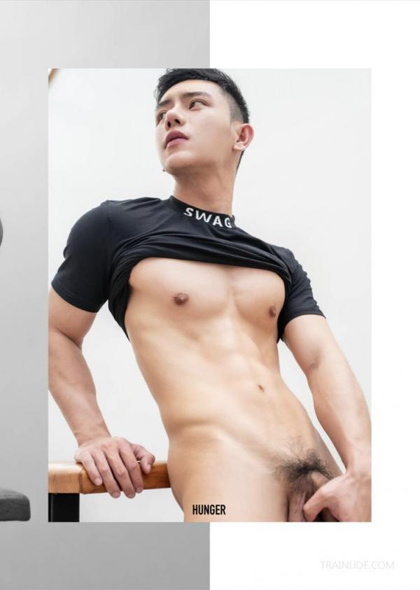 HUNGER-HOMME-No.11