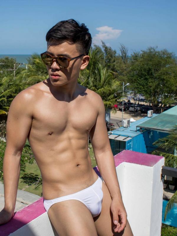 HiMM-9