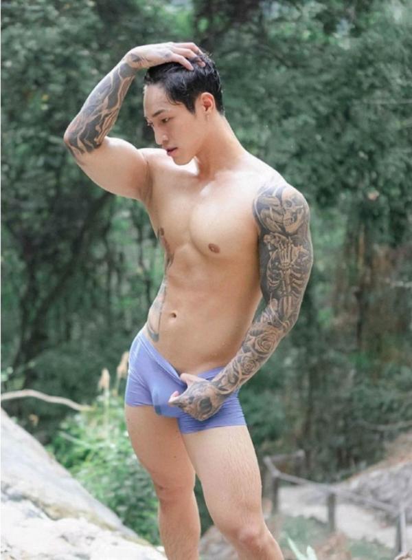 Lost-Boy-03