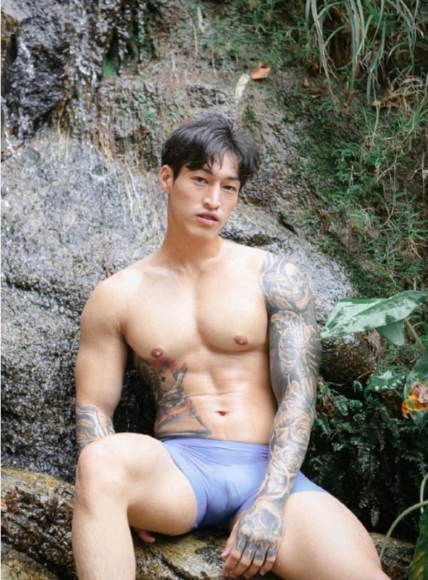 Lost-Boy-03