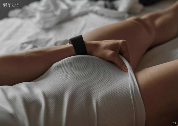 MOMENTS-No.01