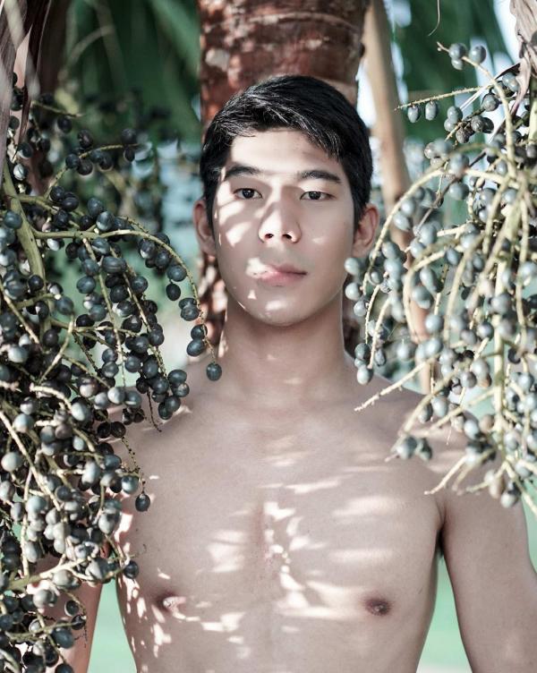 Menluscious--Issue-02---Fame-Krittapat