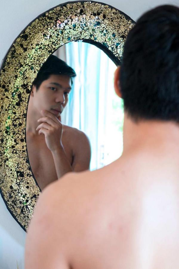 Menluscious--Issue-02---Fame-Krittapat