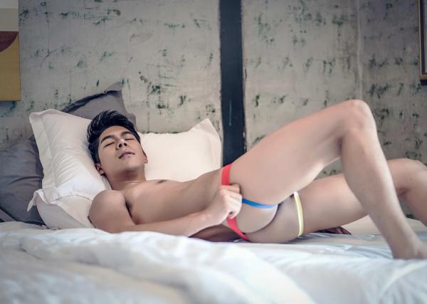Menluscious-Issue-02---Fame-Krittapat