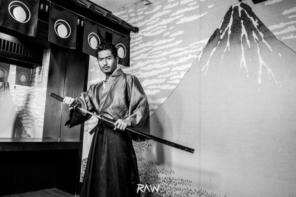 RAW-Volume-03