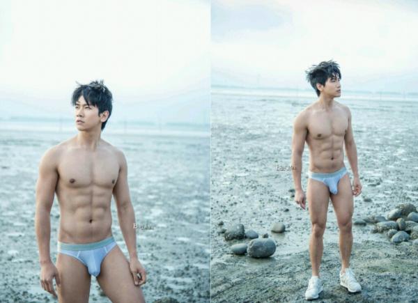 VIRILE-13--JUSTiN